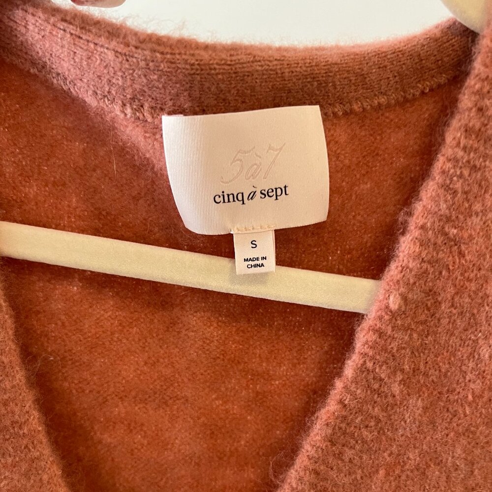 Women's Cinq a Sept Casual Pink Wool Sweater - Size Small - Picture 2 of 4